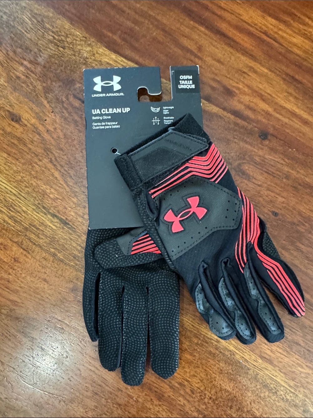 SPORTS NWT Under Armour Boys' Clean Up Batting Gloves - Black & Red